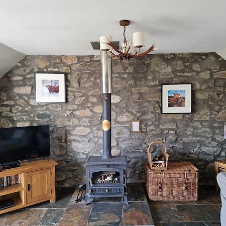Dalnoid Cottages & Treehouses Nr Glenshee 外观 照片