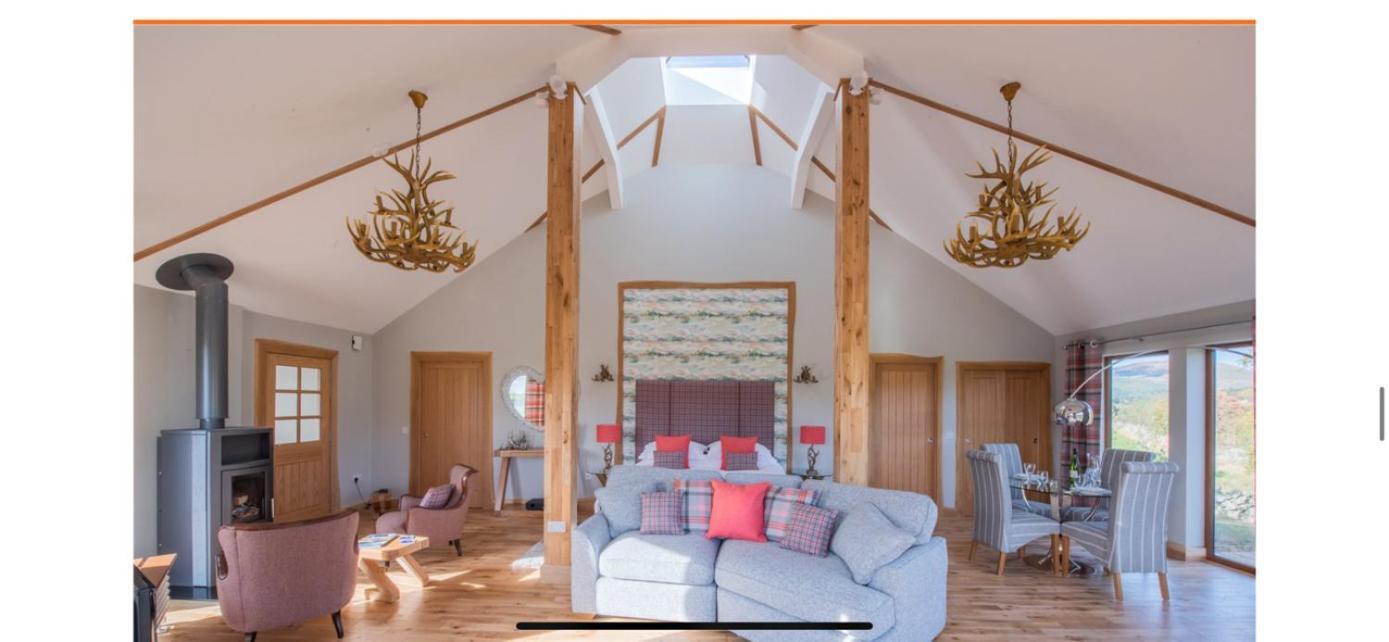 Dalnoid Cottages & Treehouses Nr Glenshee 外观 照片