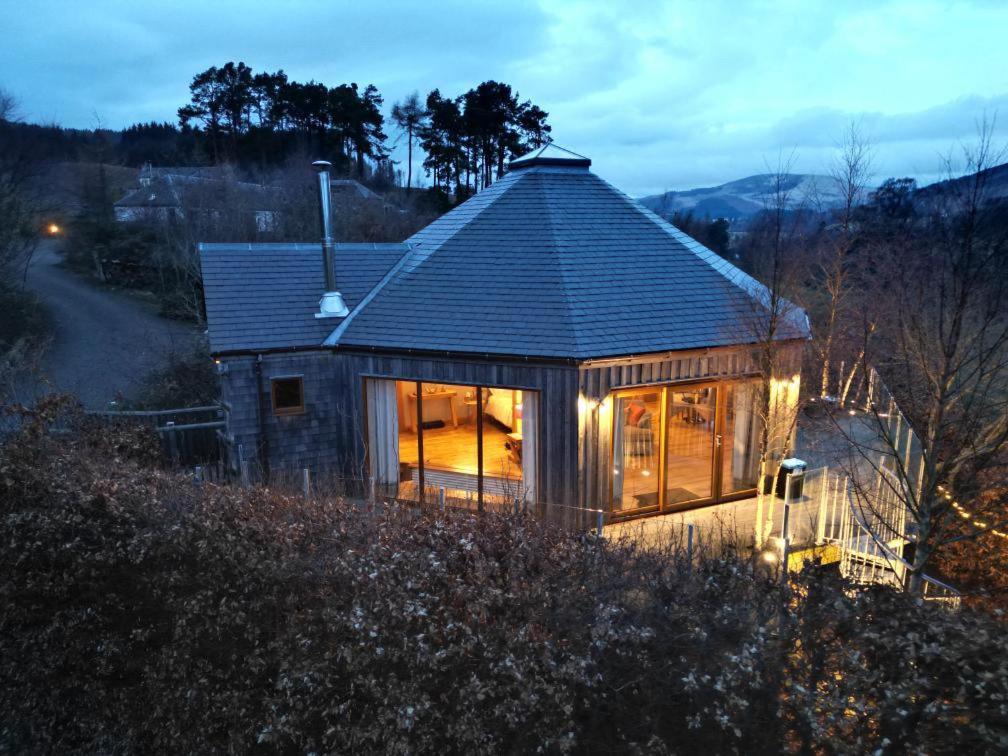 Dalnoid Cottages & Treehouses Nr Glenshee 外观 照片
