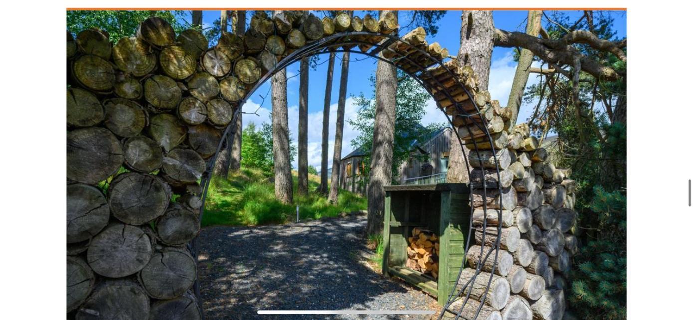 Dalnoid Cottages & Treehouses Nr Glenshee 外观 照片