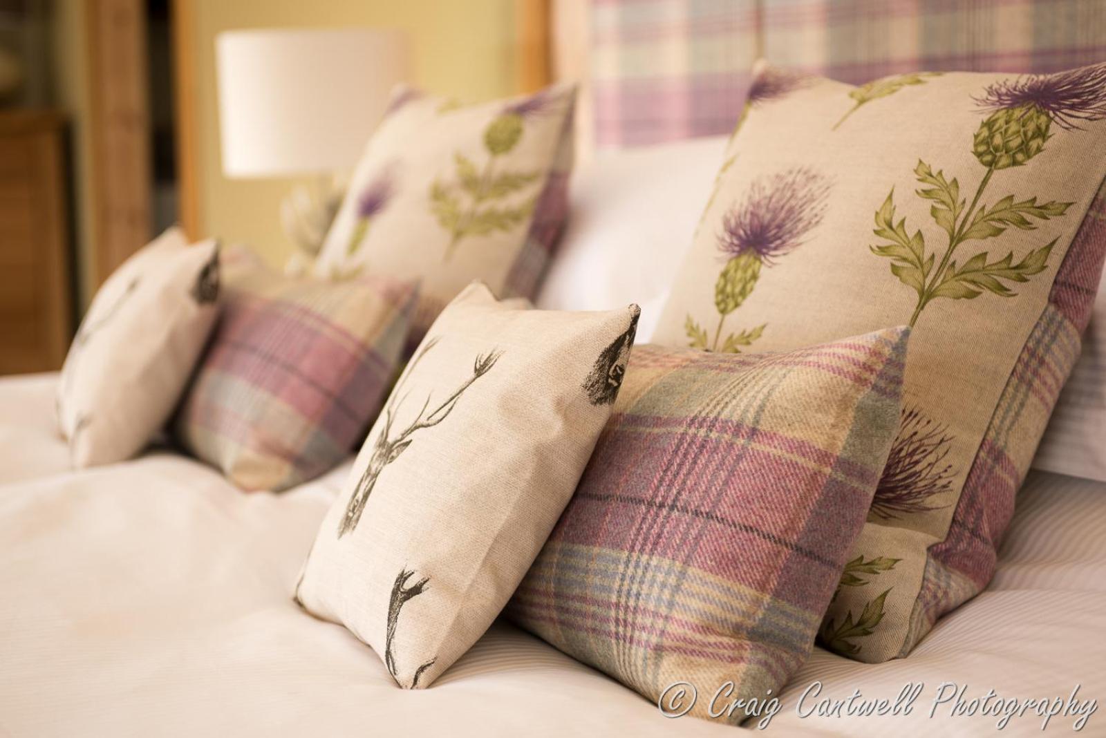 Dalnoid Cottages & Treehouses Nr Glenshee 外观 照片