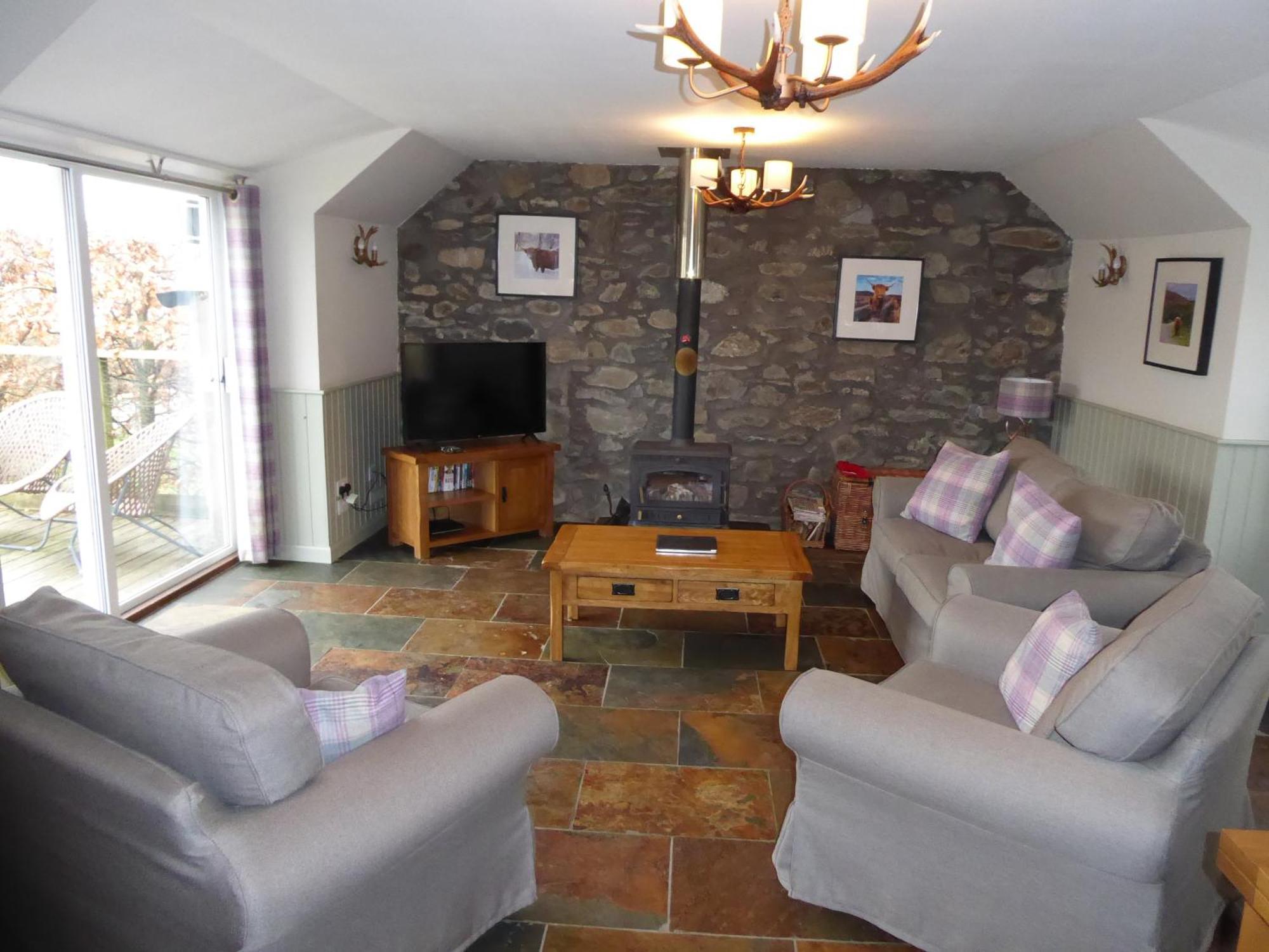 Dalnoid Cottages & Treehouses Nr Glenshee 外观 照片