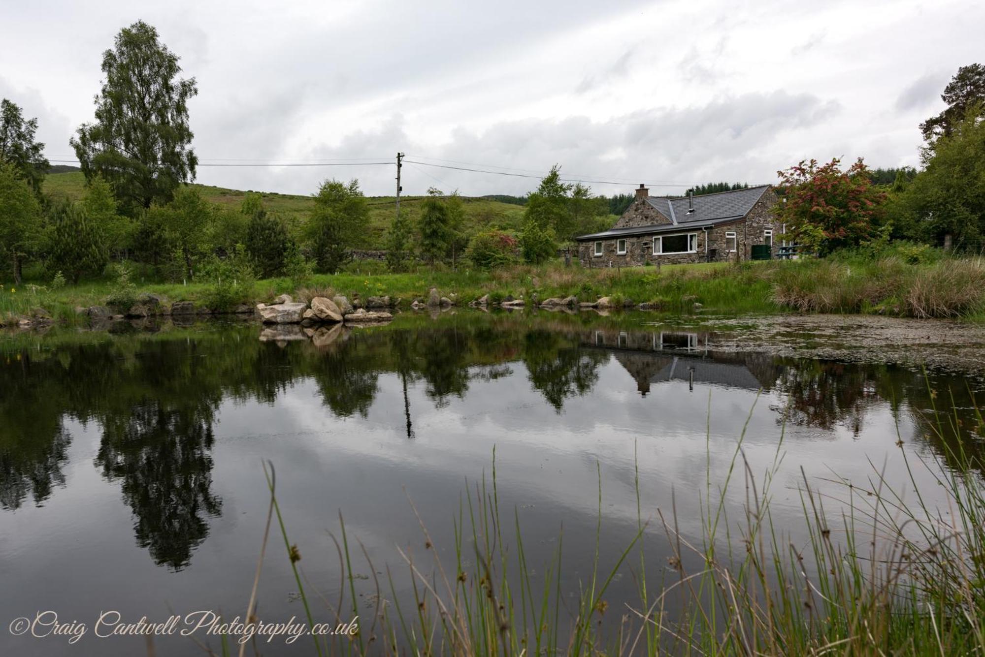Dalnoid Cottages & Treehouses Nr Glenshee 外观 照片